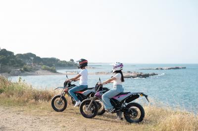 RIEJU launches the new MRT 50 SM Matt Grey: style, energy and attitude for your first 50