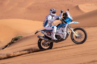 LOS 5 INTEGRANTES DEL ALL1/RIEJU CONSIGUEN LLEGAR A LA JORNADA DE DESCANSO