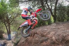 10-RIEJU-27-MR-HARD-1159-6a9ed4645a4a7.jpg