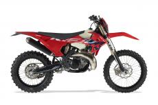 MR-RACING-2482-6a9ed4fea7bcd.jpg