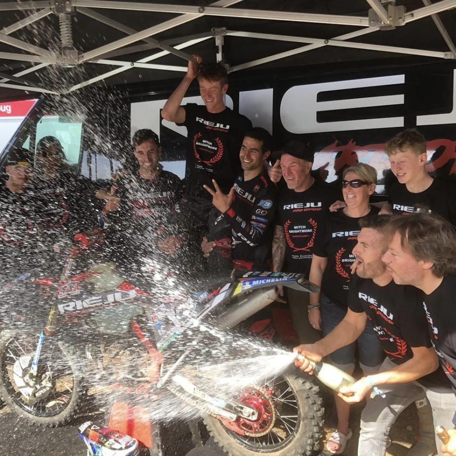 Rieju gana la tercera posición en el FIM Campeonato del Mundo de Hard Enduro Júnior Cup con Mitchell Brightmore