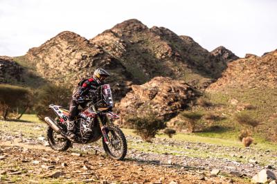 SANDRA GÓMEZ SE COLOCA LÍDER ENTRE LAS FÉMINAS