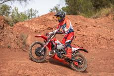 8-RIEJU-27-MR-HARD-05991-6a9ed464a0cc1.jpg
