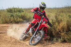 RIEJU-27-MR-RACING-7854-6a9ed4ffd83dc.jpg