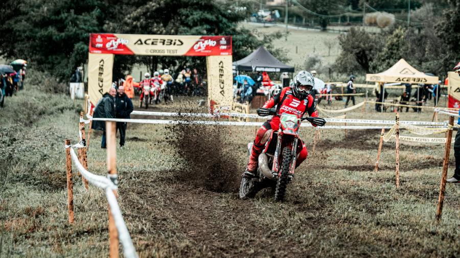 THE RIEJU FACTORY TEAM ACHIEVES SEVERAL PODIUMS IN THE TOUGH ENDUROGP OF ITALY