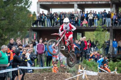 HASTA 7 RIEJU MR SUBEN AL PODIO FINAL DEL ENDURO DE GIRONELLA