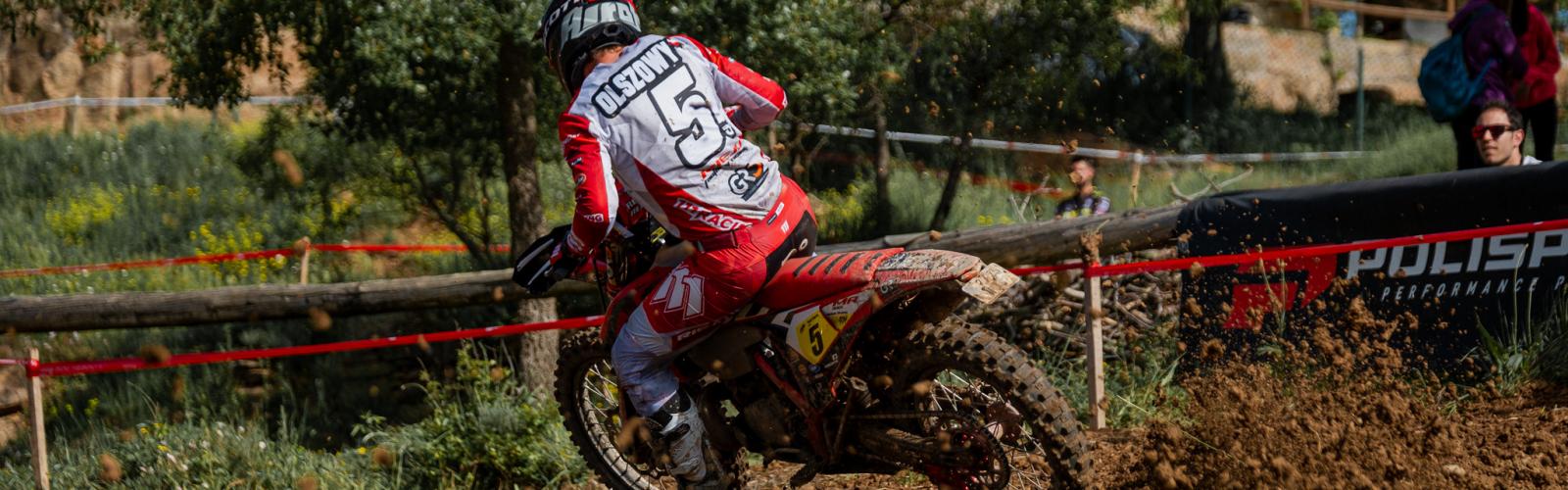 THE RIEJU FACTORY TEAM OVERCOMES A DEMANDING AND UNPREDICTABLE OLIANA ENDURO