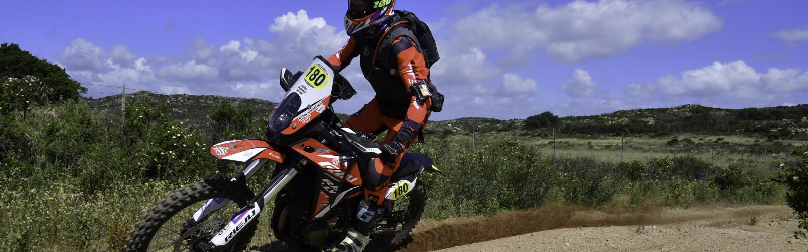 Stefano Lencioni sfiora il podio nel Campionato Italiano Motorally in Sardegna