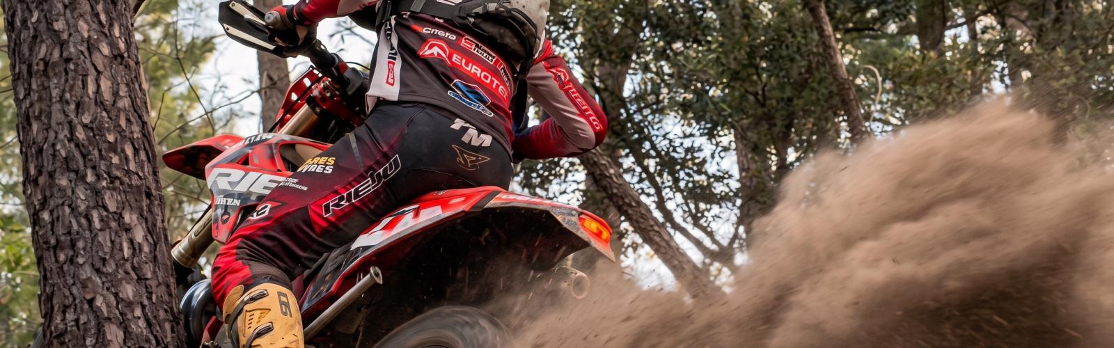 FRANCESC MORET AND ERIC MIQUEL OVERCOME A TOUGH ALESTREM HARD ENDURO