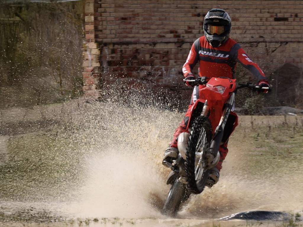 Hard Off-Road