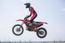 RIEJU-27-MR-PRO-8061-6a9ed4e45fa2f.jpg