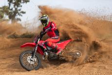 RIEJU-27-MR-RACING-7726-6a9ed4fface6d.jpg