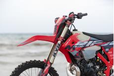 RIEJU-27-MR-PRO-7411-6a9ed4e4a79b4.jpg