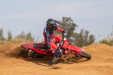 RIEJU-27-MR-PRO-7763-6a9ed4e3e0c94.jpg